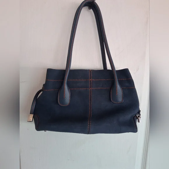 Tod's Navy Suede Shoulder Bag with Contrast Stitching - Picture 2 of 9